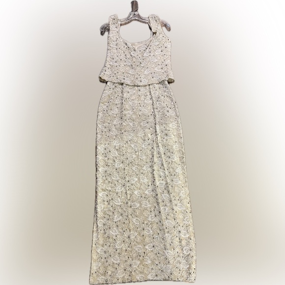 Vintage 1970s HEFTCO Beaded Wedding Gown, Matching Corset Vest Rhinestone Detail - Picture 5 of 17